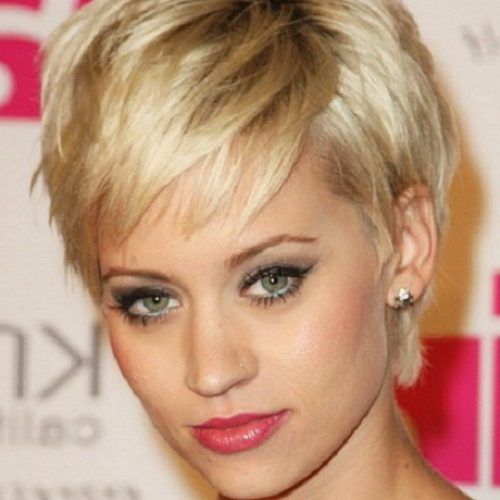 Pixie Haircuts With Shaggy Bangs (Photo 15 of 20)
