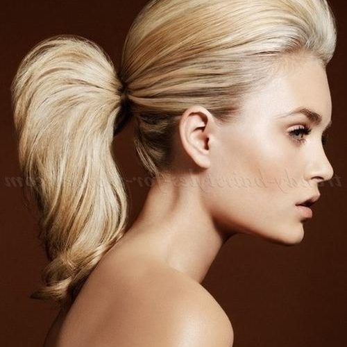 Womens Long Quiff Hairstyles (Photo 9 of 15)