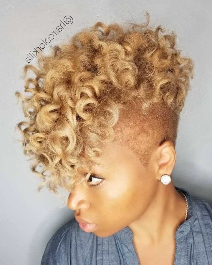 20 Best Blonde Curly Mohawk Hairstyles for Women