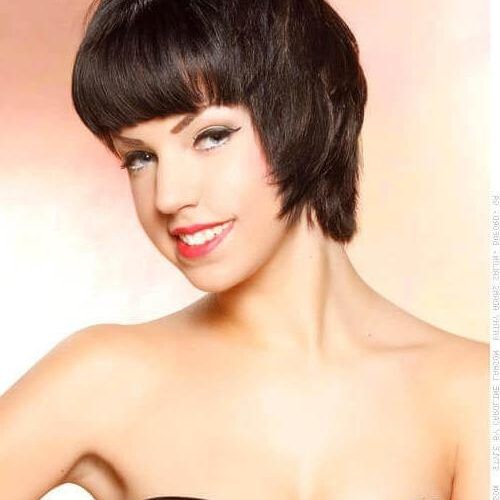 Blunt Pixie Haircuts (Photo 7 of 20)