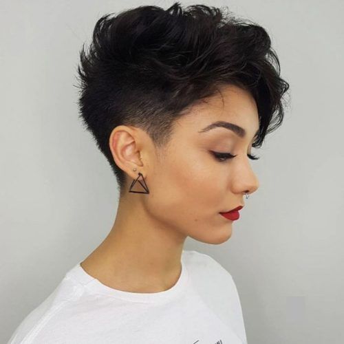 Edgy & Chic Short Curls Pixie Haircuts (Photo 2 of 20)