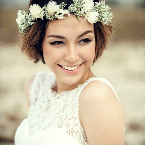 Flower Tiara With Short Wavy Hair For Brides (Photo 4 of 20)