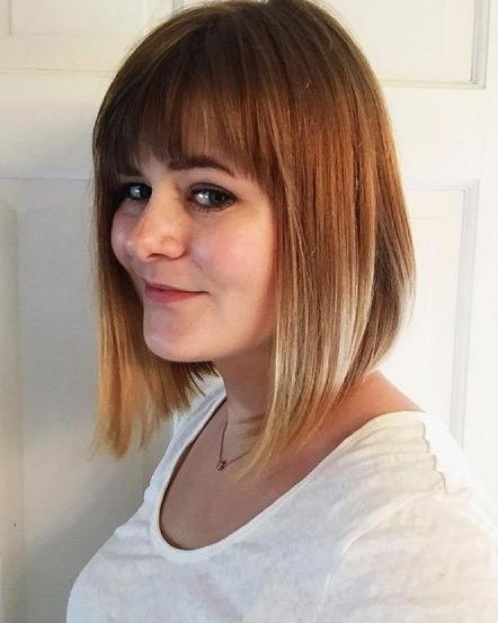 15 Photos Inverted Bob Hairstyles with Blunt Bangs