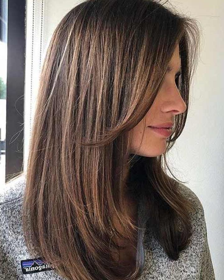 2024 Popular Straight Mid-length Chestnut Hairstyles with Long Bangs