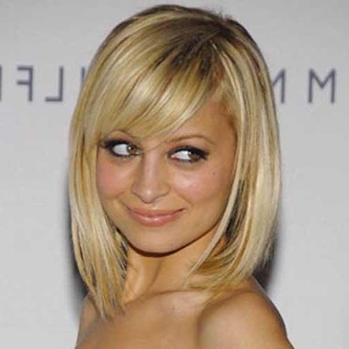 Nicole Richie Shoulder Length Bob Hairstyles (Photo 1 of 15)