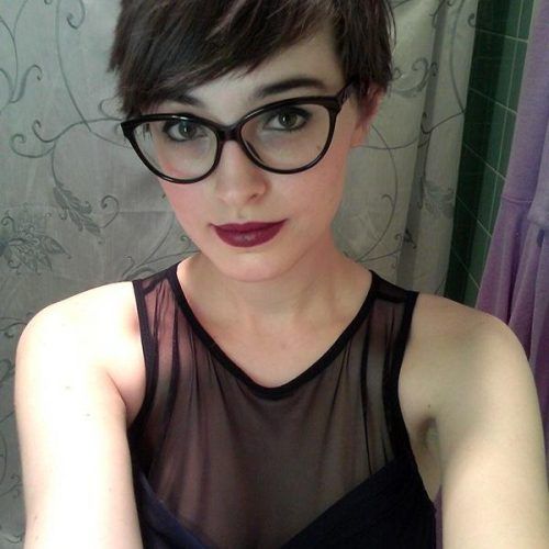 Pixie Haircuts With Glasses (Photo 1 of 20)