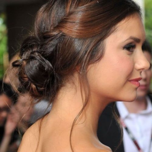 Wedding Hairstyles For Long Hair And Oval Face (Photo 13 of 15)