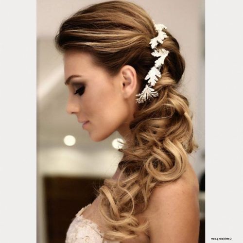 Wedding Hairstyles For Long Hair Pulled To The Side (Photo 13 of 15)