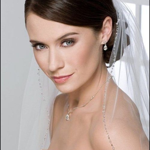 Wedding Hairstyles For Short Hair And Veil (Photo 12 of 15)