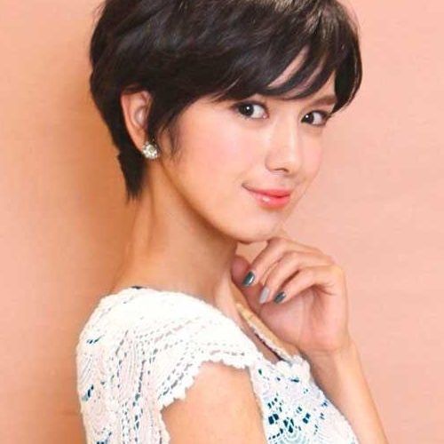 Asian Pixie Haircuts (Photo 17 of 20)