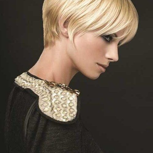 Short Bob Hairstyles For Women (Photo 11 of 15)