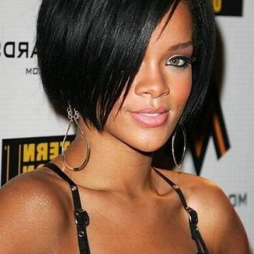 Rihanna Shoulder Length Bob Hairstyles (Photo 7 of 15)