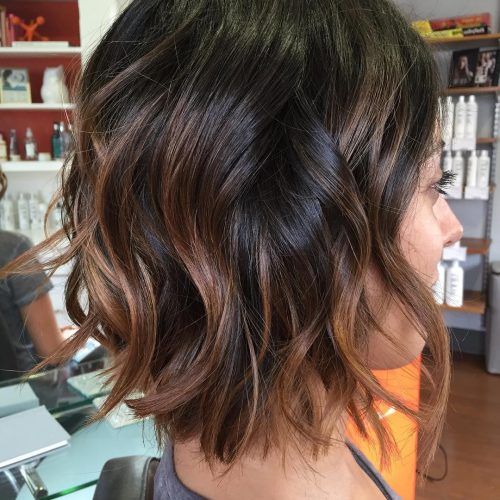 Sexy Tousled Wavy Bob For Brunettes (Photo 12 of 20)