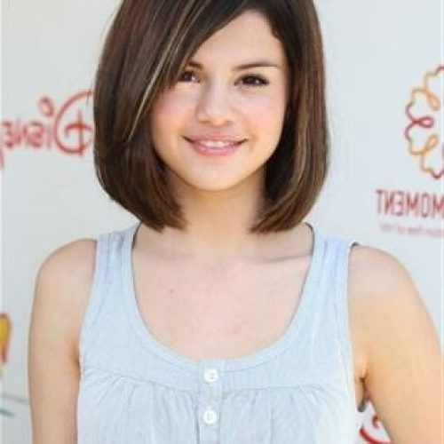 Selena Gomez Short Hairstyles (Photo 14 of 20)
