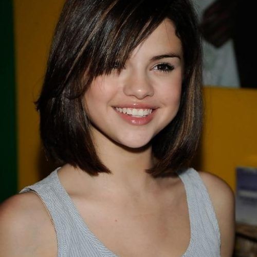 Selena Gomez Short Haircuts (Photo 3 of 20)