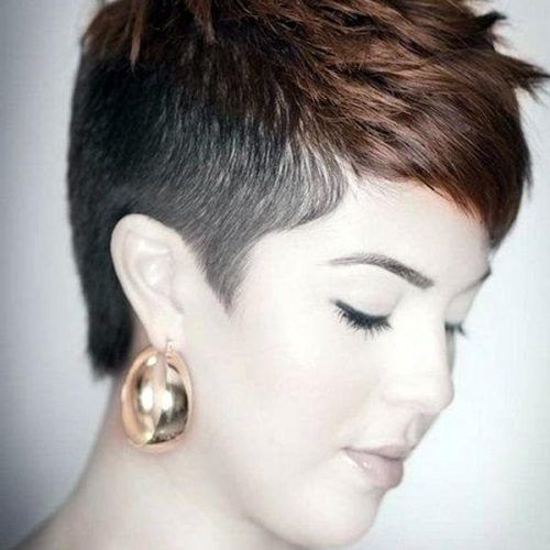 Short Hairstyles With Shaved Side (Photo 5 of 20)