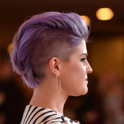 Short Hairstyles With Shaved Sides For Women (Photo 19 of 20)