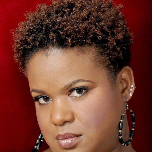 Medium Hairstyles For African American Women With Round Faces (Photo 4 of 20)