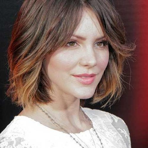 Center Part Short Hairstyles (Photo 19 of 20)