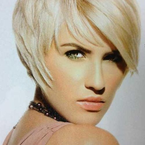Short Hairstyles Covering Ears (Photo 9 of 20)