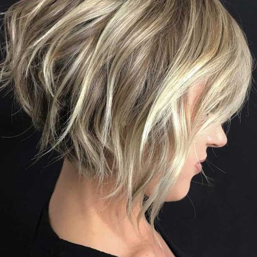 Shaggy Bob Hairstyles With Choppy Layers (Photo 10 of 20)