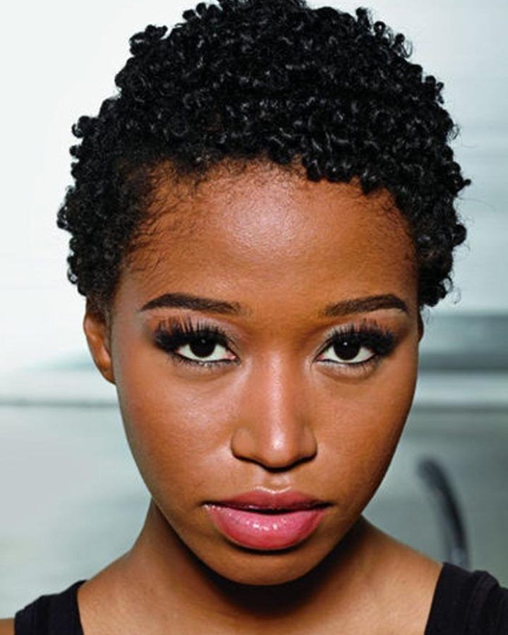 20 Inspirations Natural Short Hairstyles for Round Faces