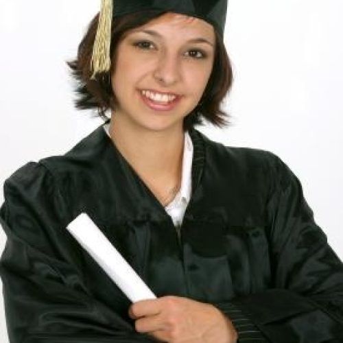 Short Hair Graduation Cap (Photo 3 of 15)