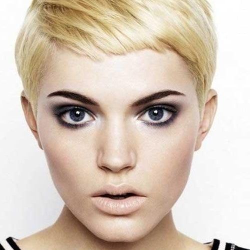 Super Short Hairstyles For Round Faces (Photo 5 of 15)