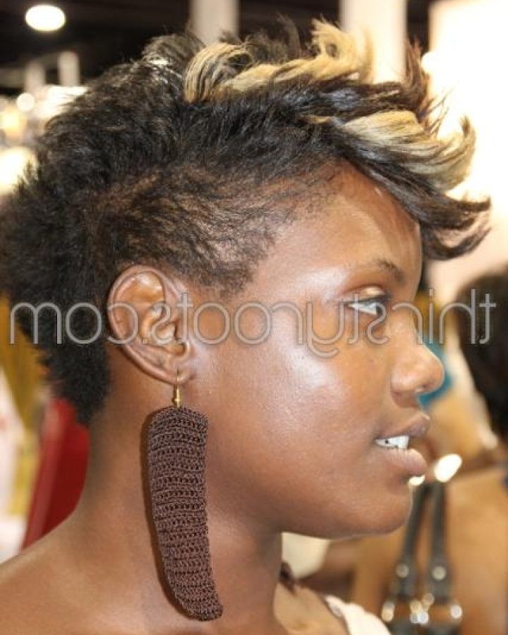 2024 Popular Short Haircuts for Black Women with Fine Hair