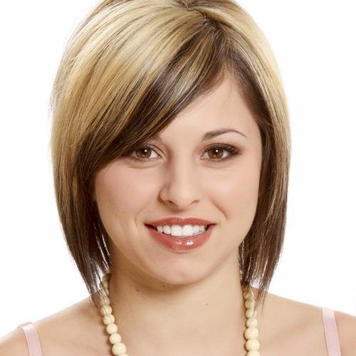 Short Haircuts For Round Faces Women (Photo 11 of 20)