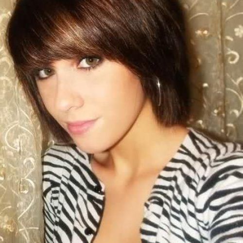 Short Hairstyles With Bangs And Layers (Photo 16 of 20)