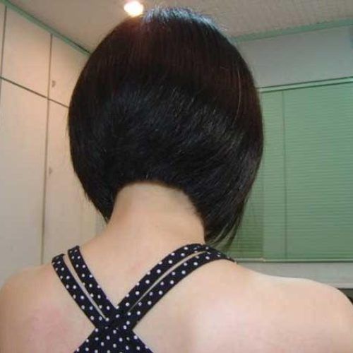 Inverted Bob Haircut Back View (Photo 6 of 15)