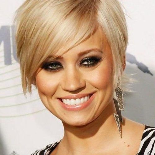 Short Haircuts With Side Bangs (Photo 16 of 20)