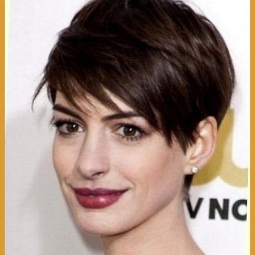 Short Haircuts For Thin Hair And Oval Face (Photo 14 of 20)