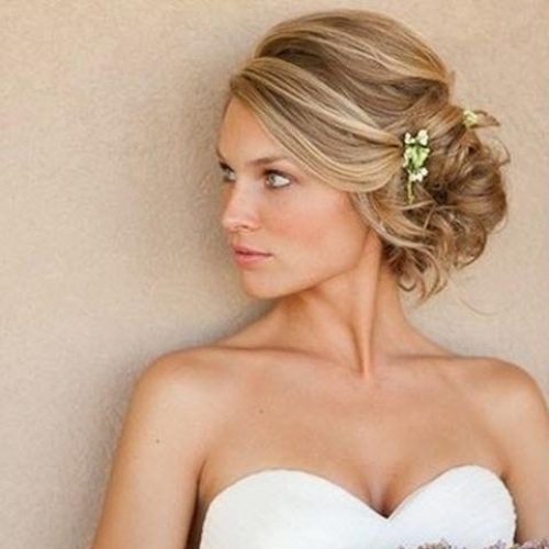 Brides Hairstyles For Short Hair (Photo 9 of 15)