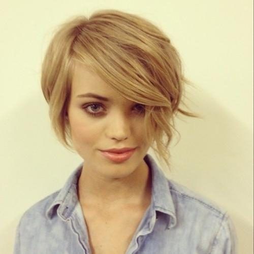 Cute Short Hairstyles For Thin Hair (Photo 10 of 15)