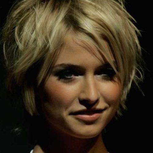 Great Short Haircuts For Thick Hair (Photo 13 of 20)