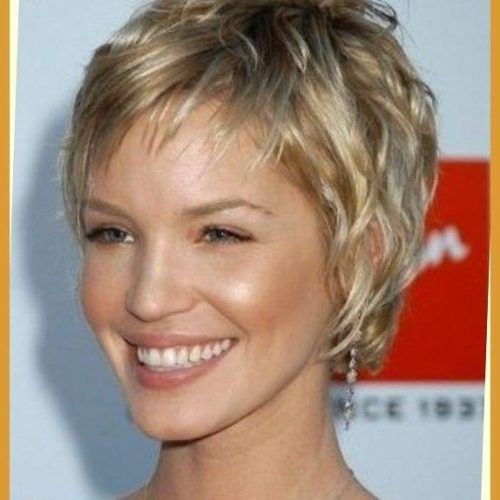 Short Hairstyles With Feathered Sides (Photo 13 of 20)