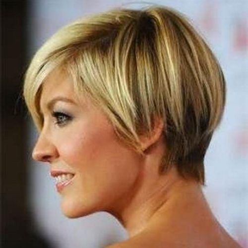 Short Hairstyle For 50 Year Old Woman (Photo 3 of 15)
