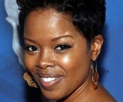20 Inspirations Short Hairstyles for Round Faces Black Hair