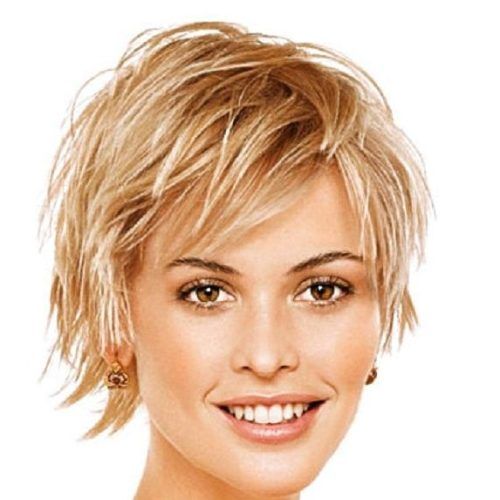 Short Hairstyles For Fine Hair Oval Face (Photo 9 of 20)