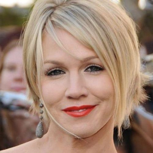 Short Hairstyles For Fine Thin Straight Hair (Photo 19 of 20)