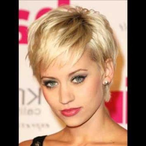 Short Hairstyles For Women Over 40 With Fine Hair (Photo 11 of 15)