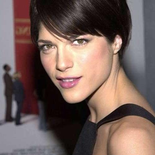 Dramatic Short Hairstyles (Photo 7 of 20)