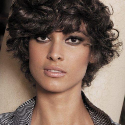 Short Haircuts Curly Hair Round Face (Photo 18 of 20)