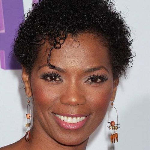Natural Short Hairstyles For Round Faces (Photo 12 of 20)