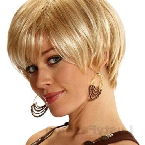 Short Layered Bob Hairstyles For Round Faces (Photo 8 of 15)
