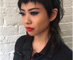 15 Best Shoulder-grazing Mullet with Choppy Bangs