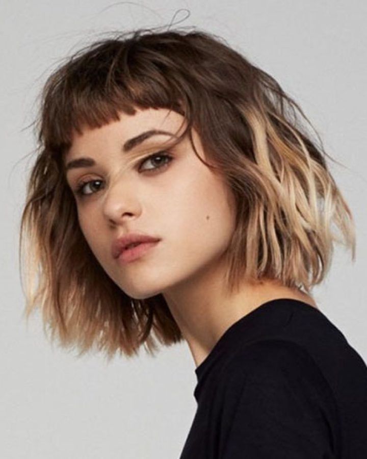 Very Short Wavy Hairstyles with Side Bangs