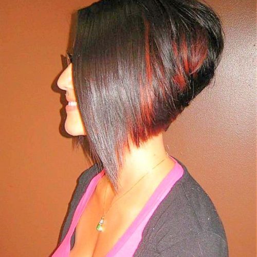 Stacked Bob Hairstyles With Highlights (Photo 17 of 20)